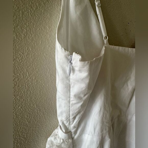 NWT Lovers + Friends Eyelet White Cotton Mini Dress Size M - Picture 6 of 8